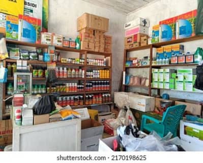 اسٹور چلانے کے لیے ایک لڑکے کی ضرورت ہے