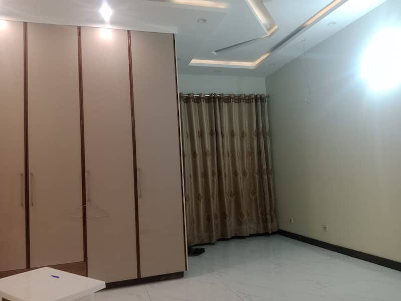 Charming 10 Marla Full House for Rent in Johar Town. 13