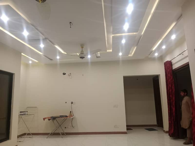 Charming 10 Marla Full House for Rent in Johar Town. 18