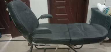 Facial Bed & Chair 9/10 condition for urgent sale.