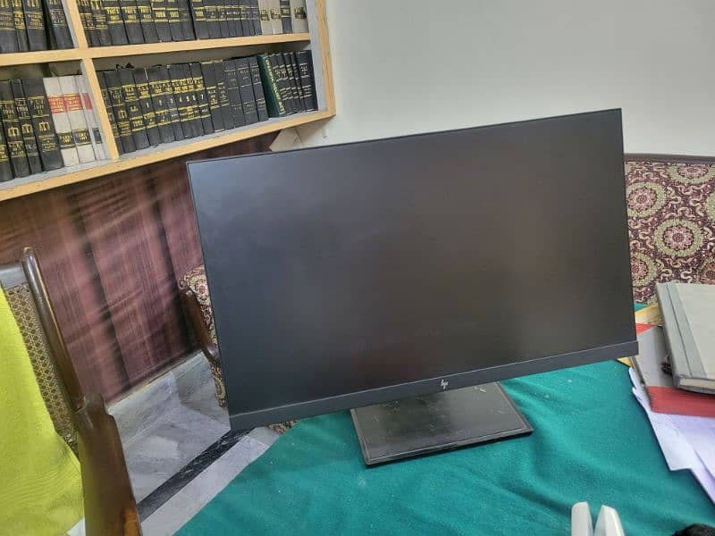 E24d G4FHD Monitor - 24" IPS (2022 Model)* 1