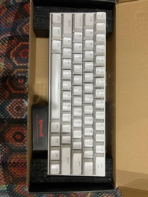 Redragon Draconic k530 (brown switches) 0