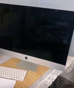 iMac 27 inch 2017 - HIGH SPECS 10 By 10