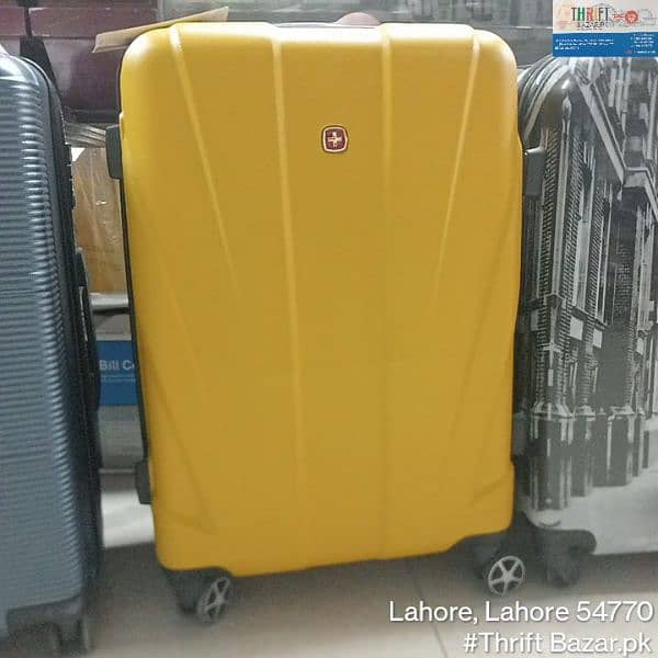 Branded Luggage Bags Available 8