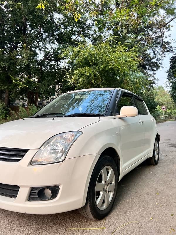 Suzuki Swift white 2016 2