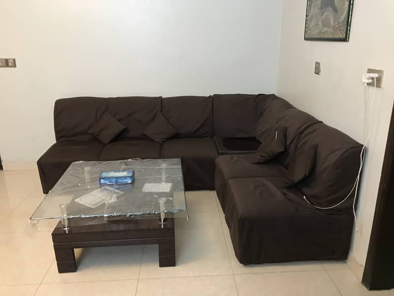 L shaped 5 Seater Sofa with wooden center table 2