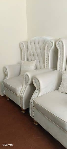 2 single seater Sofa chairs 2