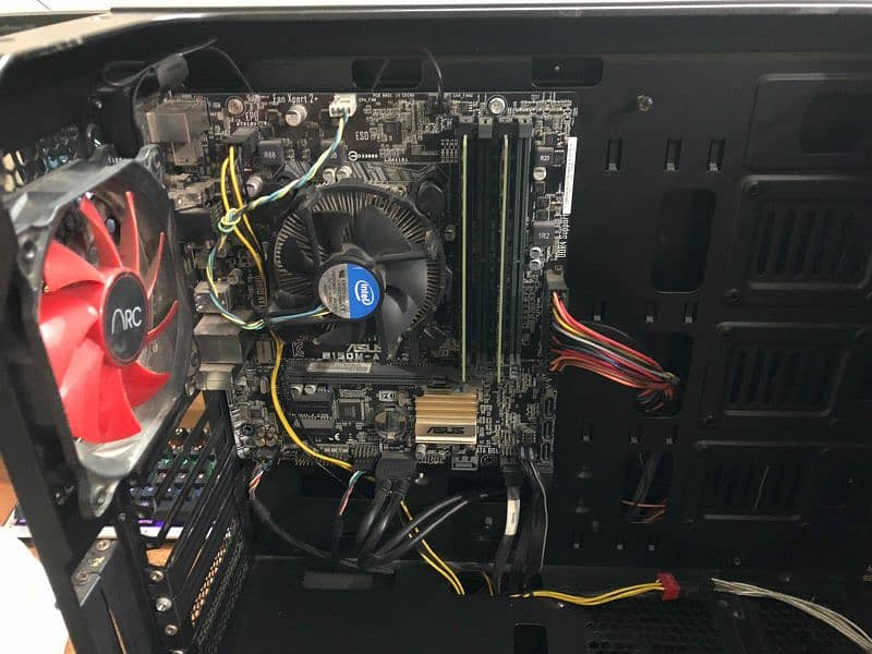 Core i5 6th gen with rx 480 8GB 4