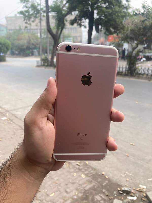 i Phone 6S Plus 0