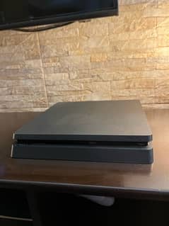 Playstation 4 for SALE (with original controller)