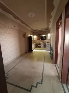 5 rooms Leases Corner flat in 65 Lac, in 5C2 north karachi, 4th floor