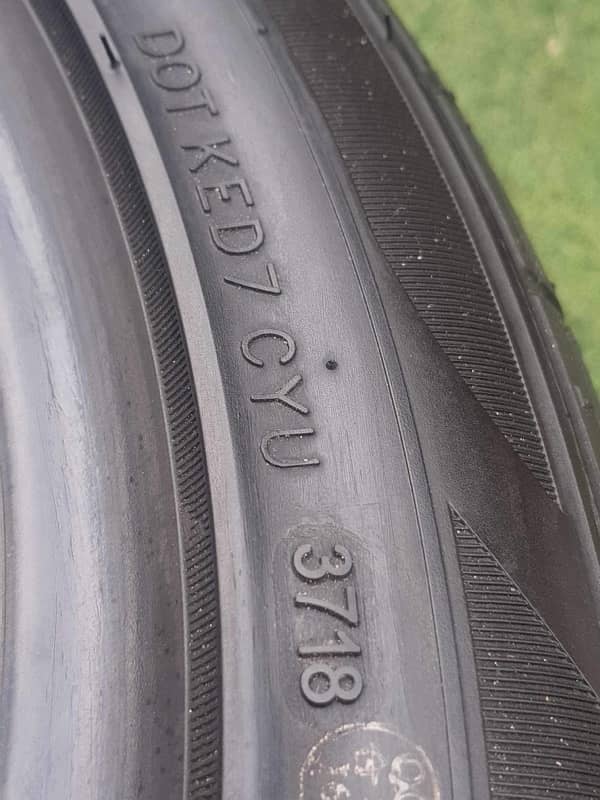 Momo racing tyres 205/45/17 for sale 2