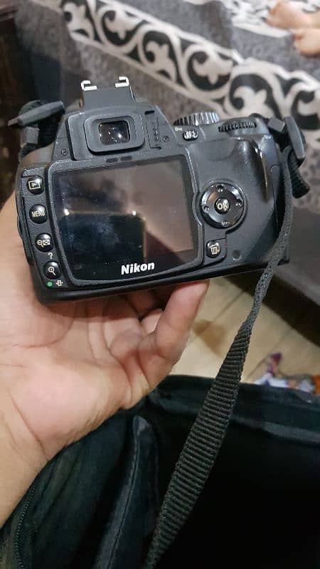 nikon D60,. . . . . . . ( 03217863330 ) 2