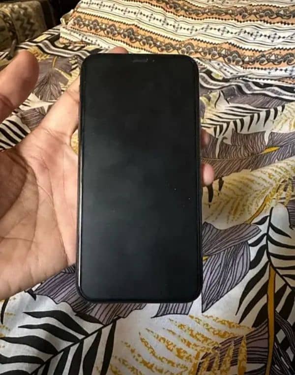 iPhone X 64GB PTA 2