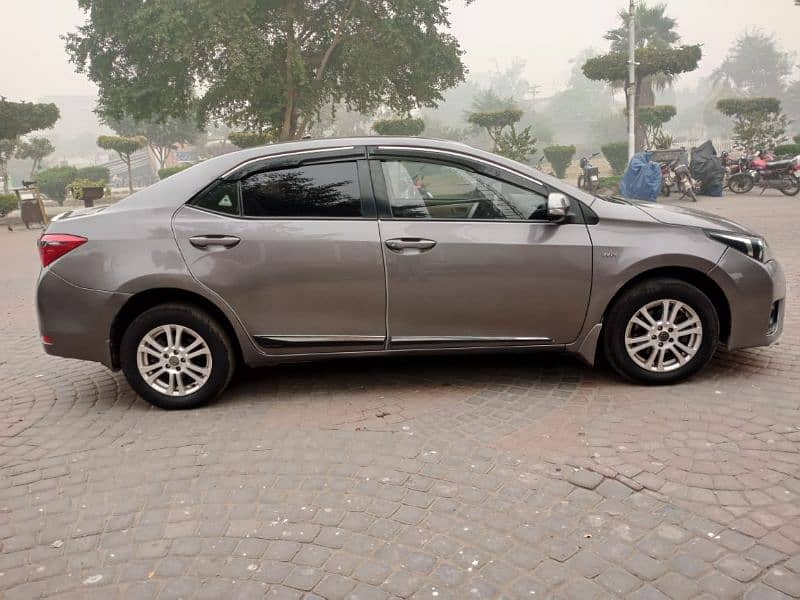 Toyota Corolla GLI 2016 Automatic 7