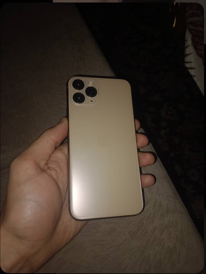 IPHONE 11 pro jv 1