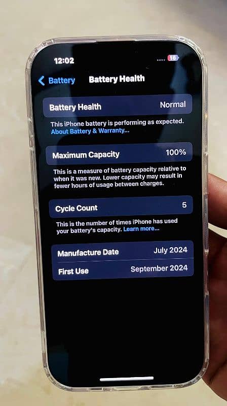 Iphone 16 Pro for sale like new 4