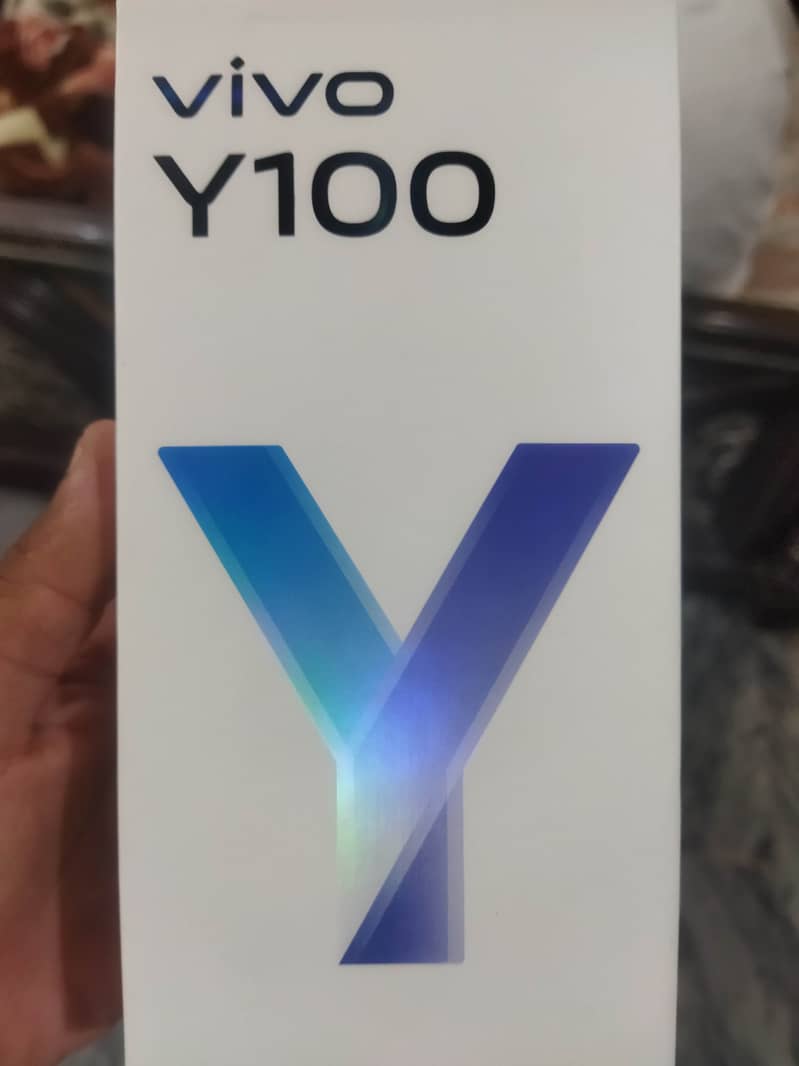 Vivo y 100 8/256 breeze green colour full new with box 5