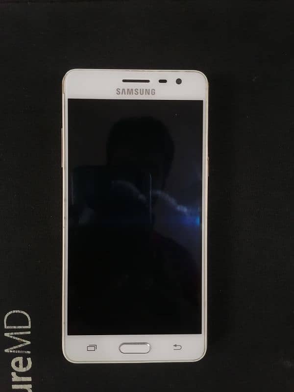 Samsung Galaxy J3 pro for sale 0