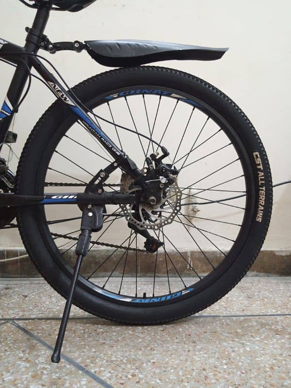 26 INCH IMPORTED GEAR CYCLE 6 MONTH USED URGENT SALE 03265153155 18