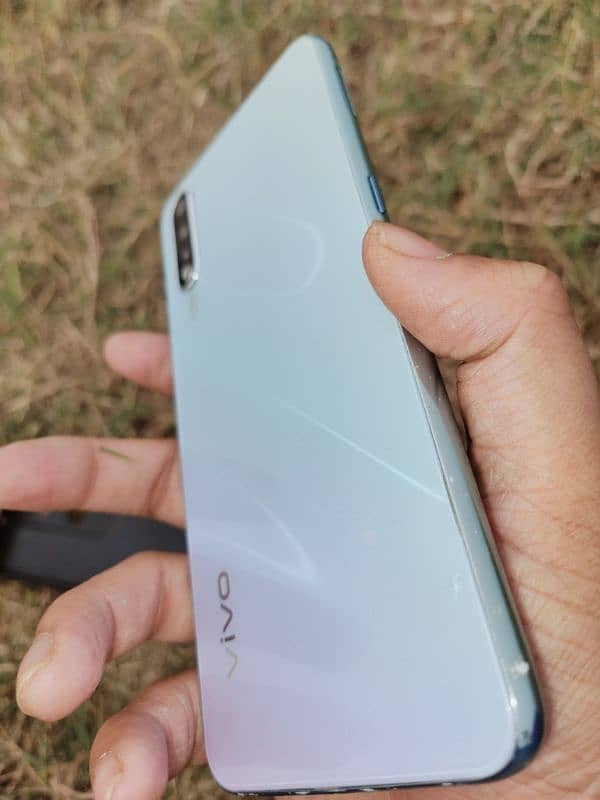 vivo s1 1