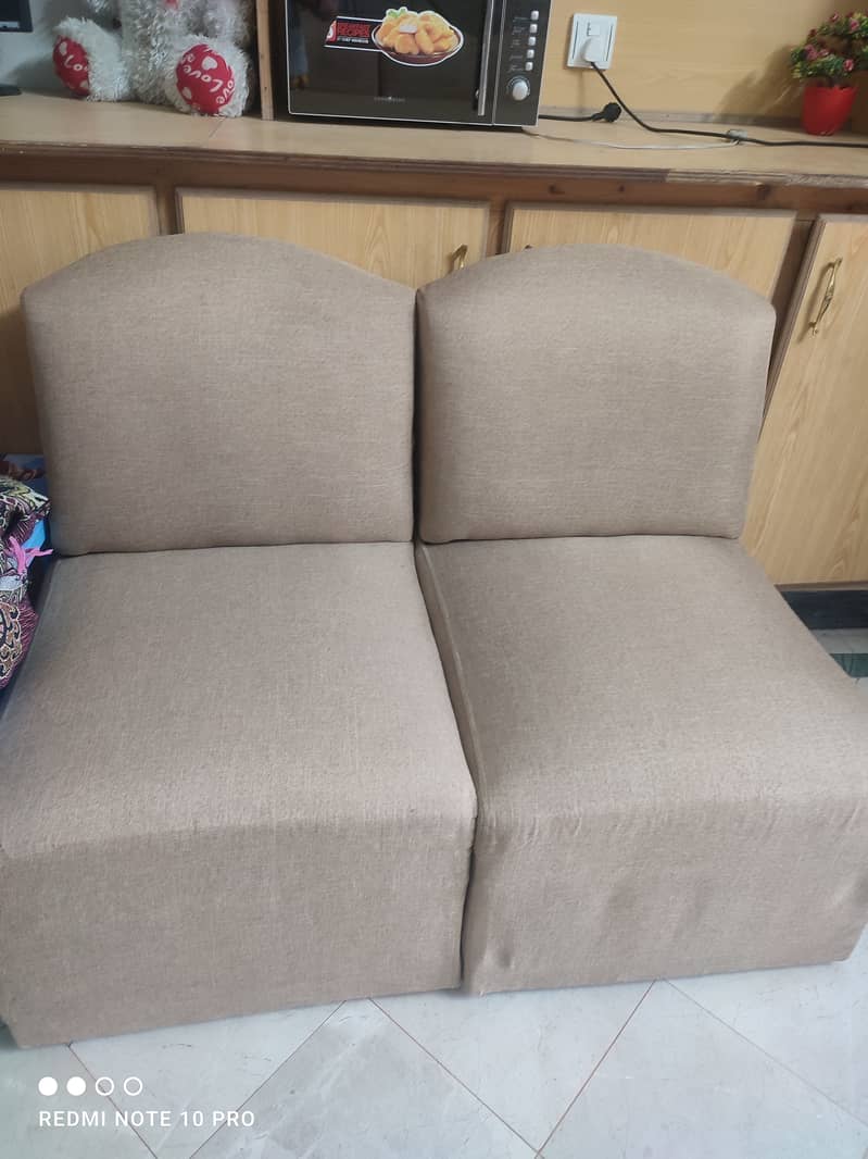 Sofa set 0