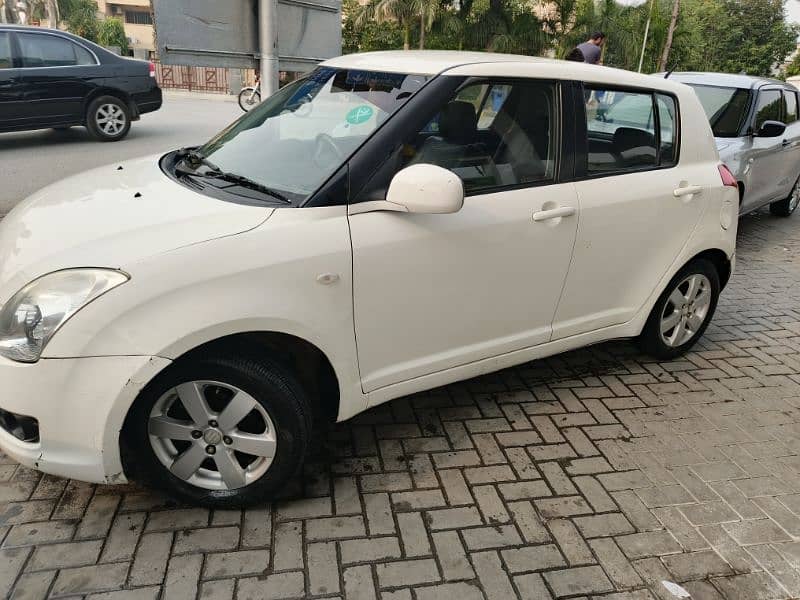 Suzuki Swift 2015 6