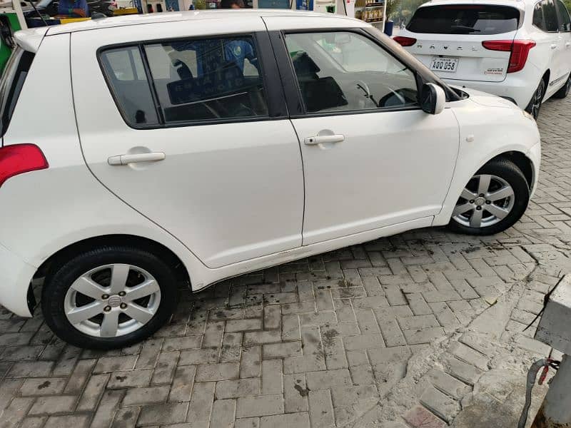 Suzuki Swift 2015 9