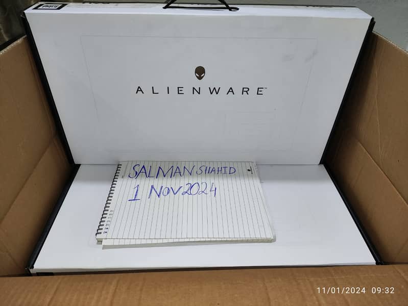 ALIENWARE M16 R2 Laptop with Intel Ultra 9 processor 185H & RTX 4060 6