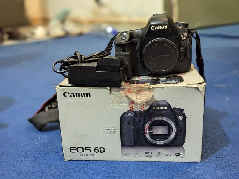 Canon 6D with box 10/9 1