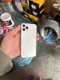 iphone 11pro 256 (non pta)