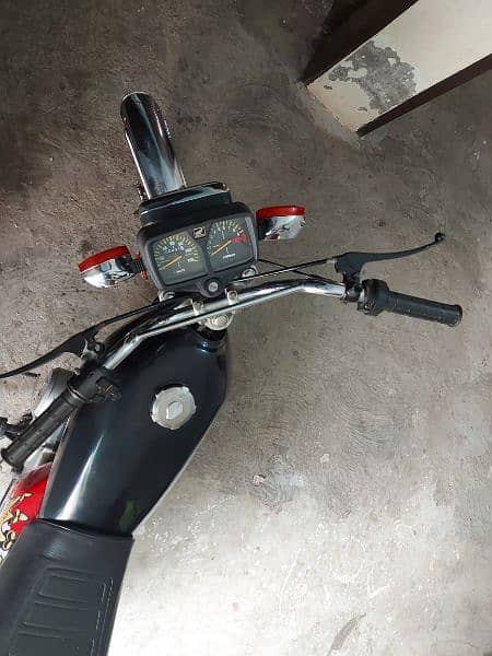 Honda 125 Model 2014 12