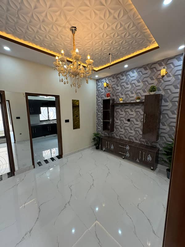 5 Marla Brand New House Are Available For Sale in Platinum Block In Park View City Lahore 9