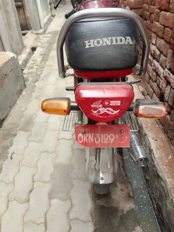 Honda CD 70 2018/19 all jenion condition 7