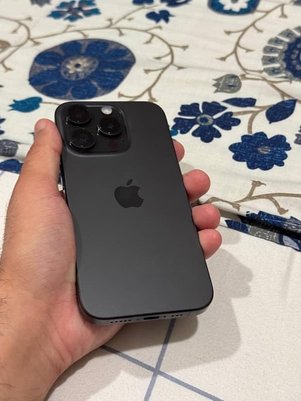 iPhone 15 Pro 256GB 4