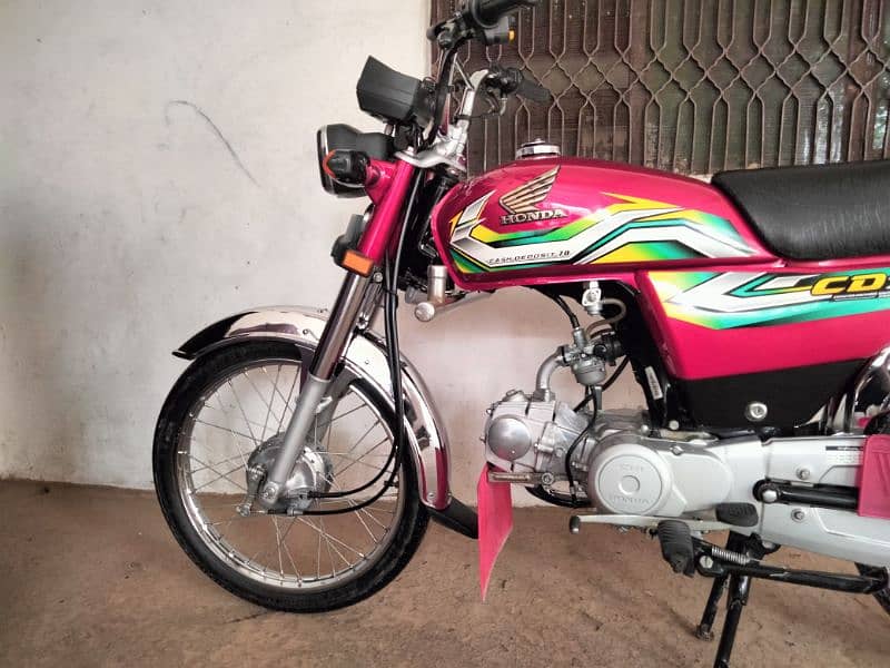 HONDA CD70 TOTAL GENUINE 0