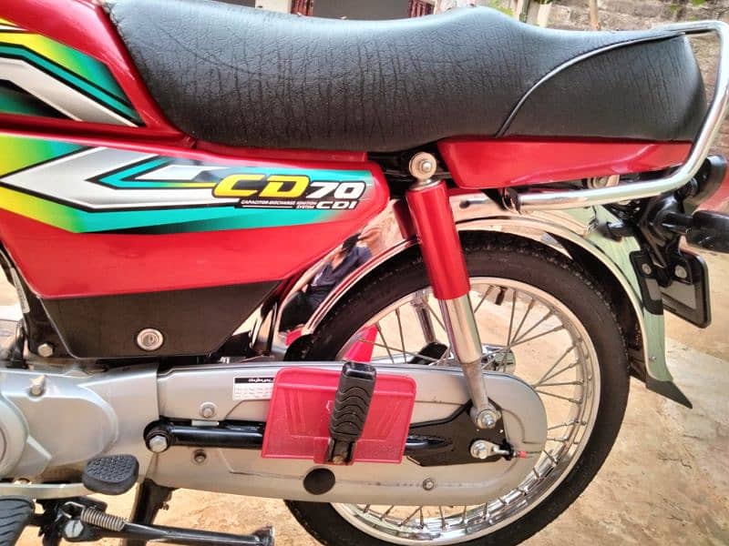 HONDA CD70 TOTAL GENUINE 16