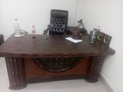 executive table