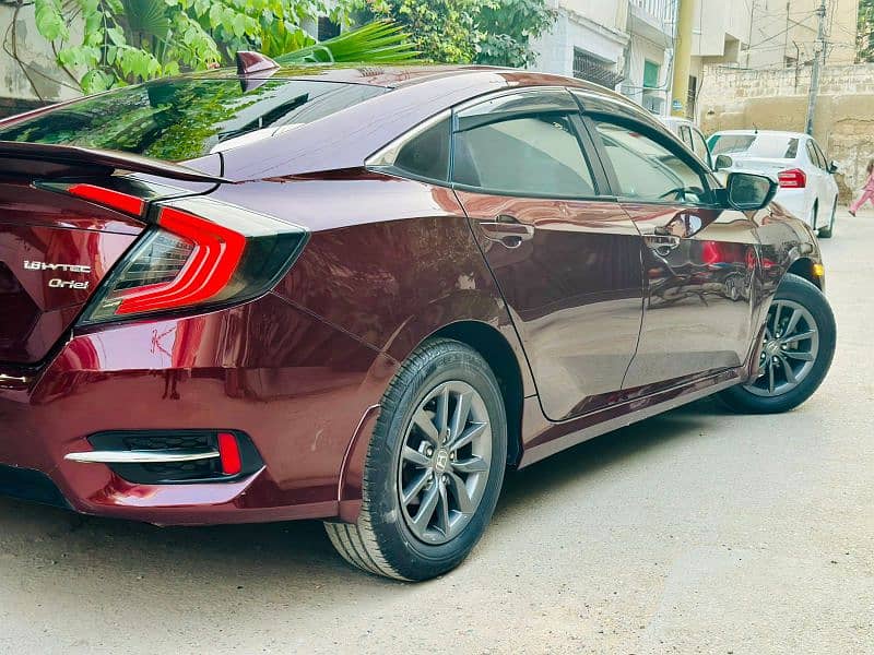 Honda Civic Oriel 2021 6