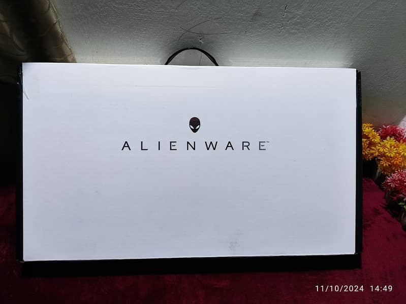 ALIENWARE M16 R2 Laptop with Intel Ultra 9 processor 185H & RTX 4060 2