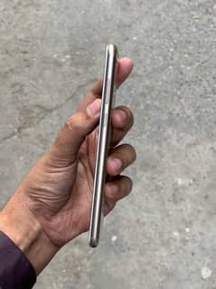 Huawei Y9 4/128 Urgent Sale Read Ad