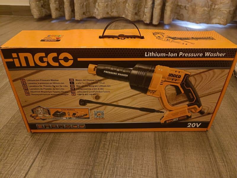 Ingco Portable Pressure Washer Perfect for Solar and car 2