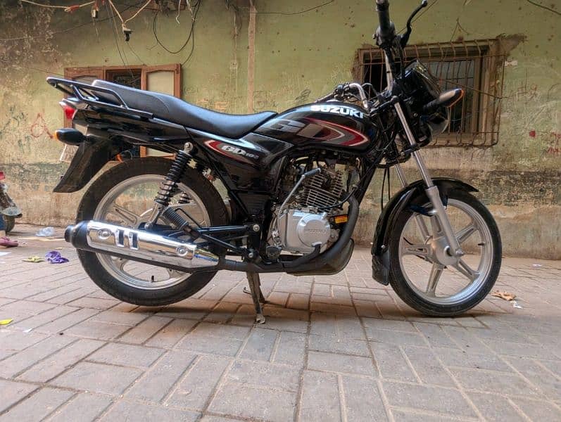 Suzuki gd110s 4