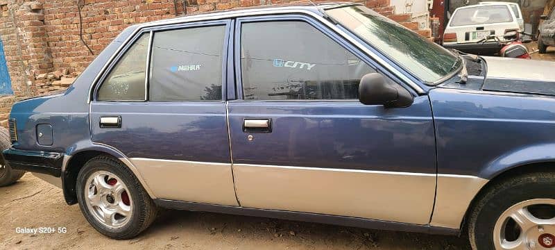 Nissan Sunny 1984 10