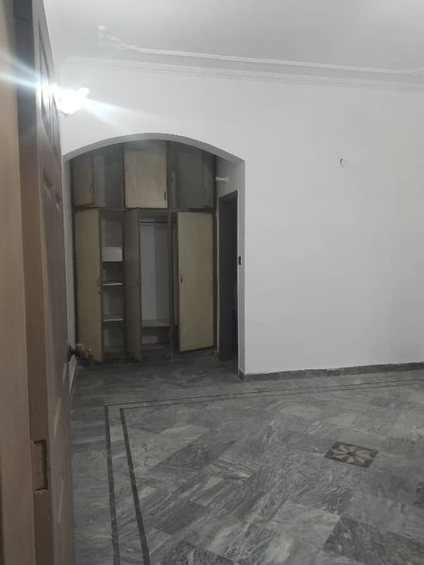 10 marla house for rent in kamran block allama iqbal town lahore 1