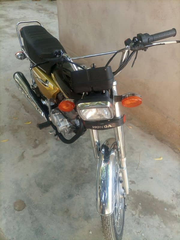 Honda 125 special edition 2021 model 6