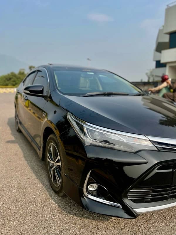 Toyota Altis Grande 2019 14