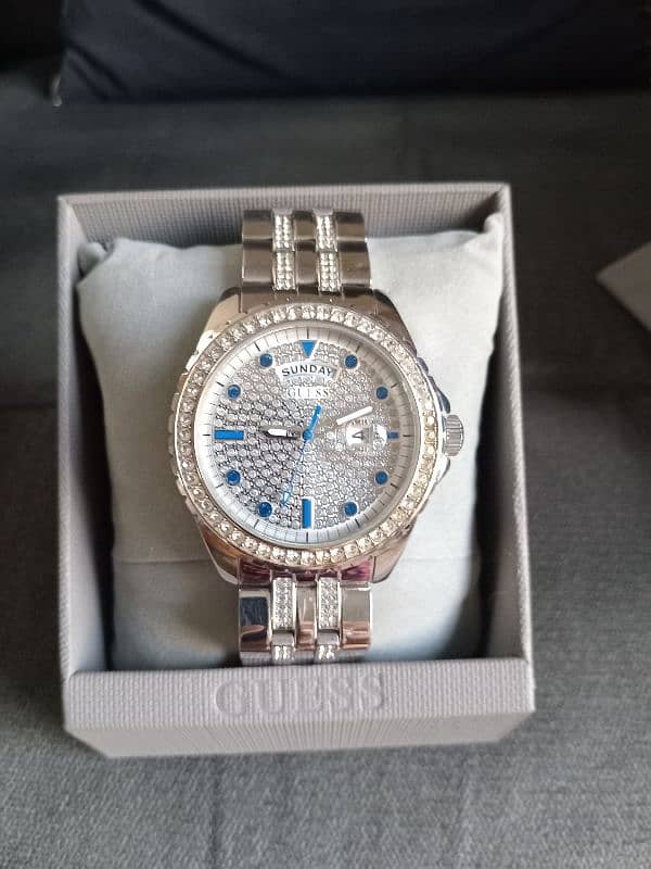 Guess Original Wrist Watch 2