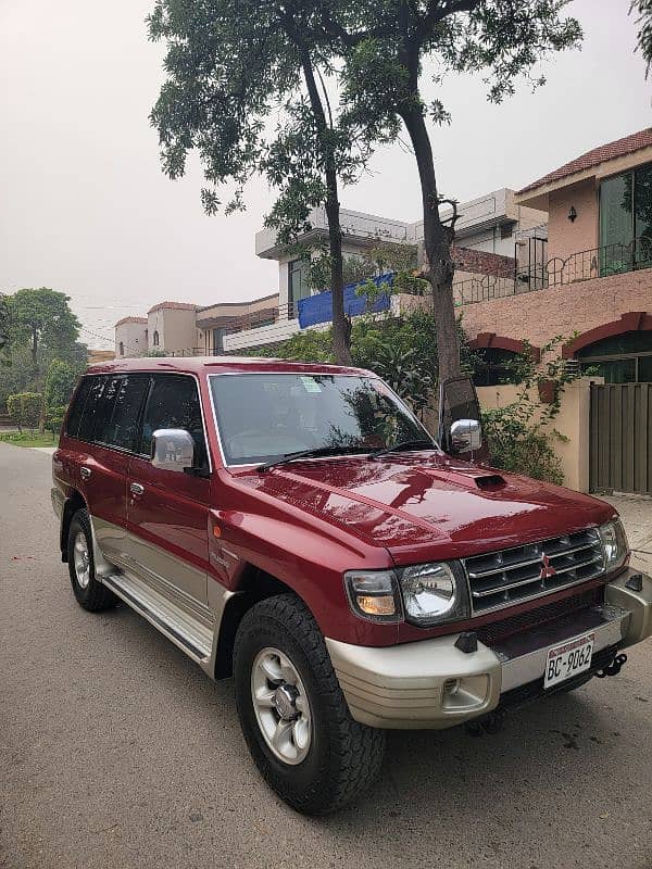 Mitsubishi Pajero 1998 0