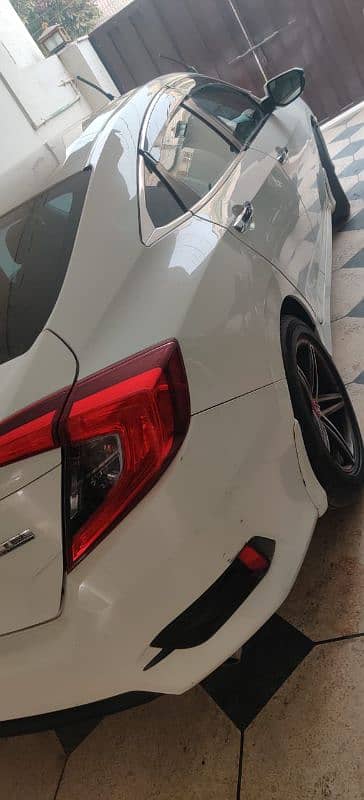 Honda Civic Turbo 1.5 2017 7